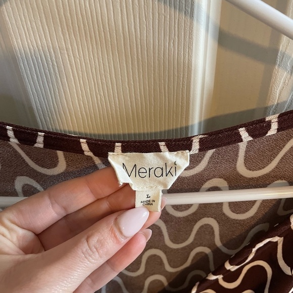 Meraki brown print cropped top size large - Picture 2 of 3